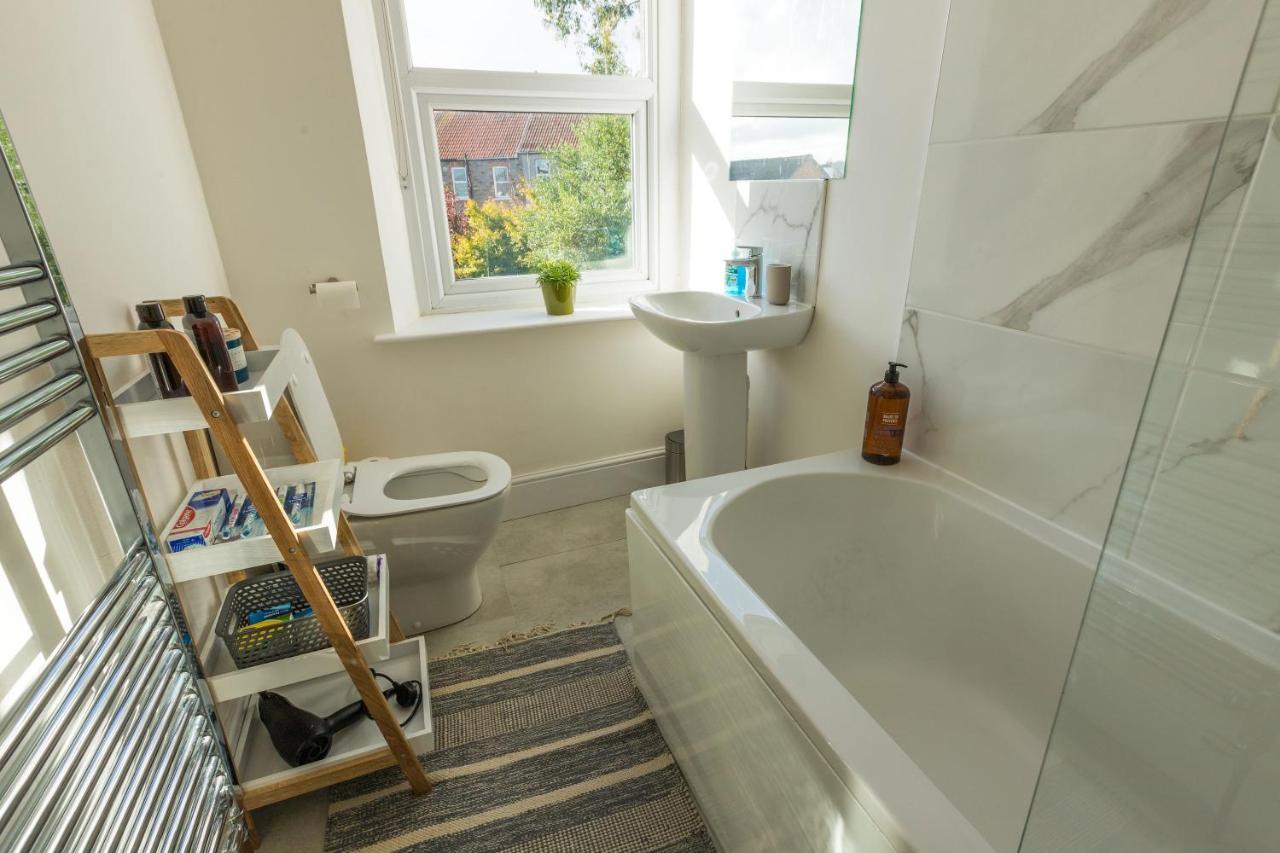 Amazing New 3 Double Bed House In Staple Hill! Appartement Bristol Buitenkant foto