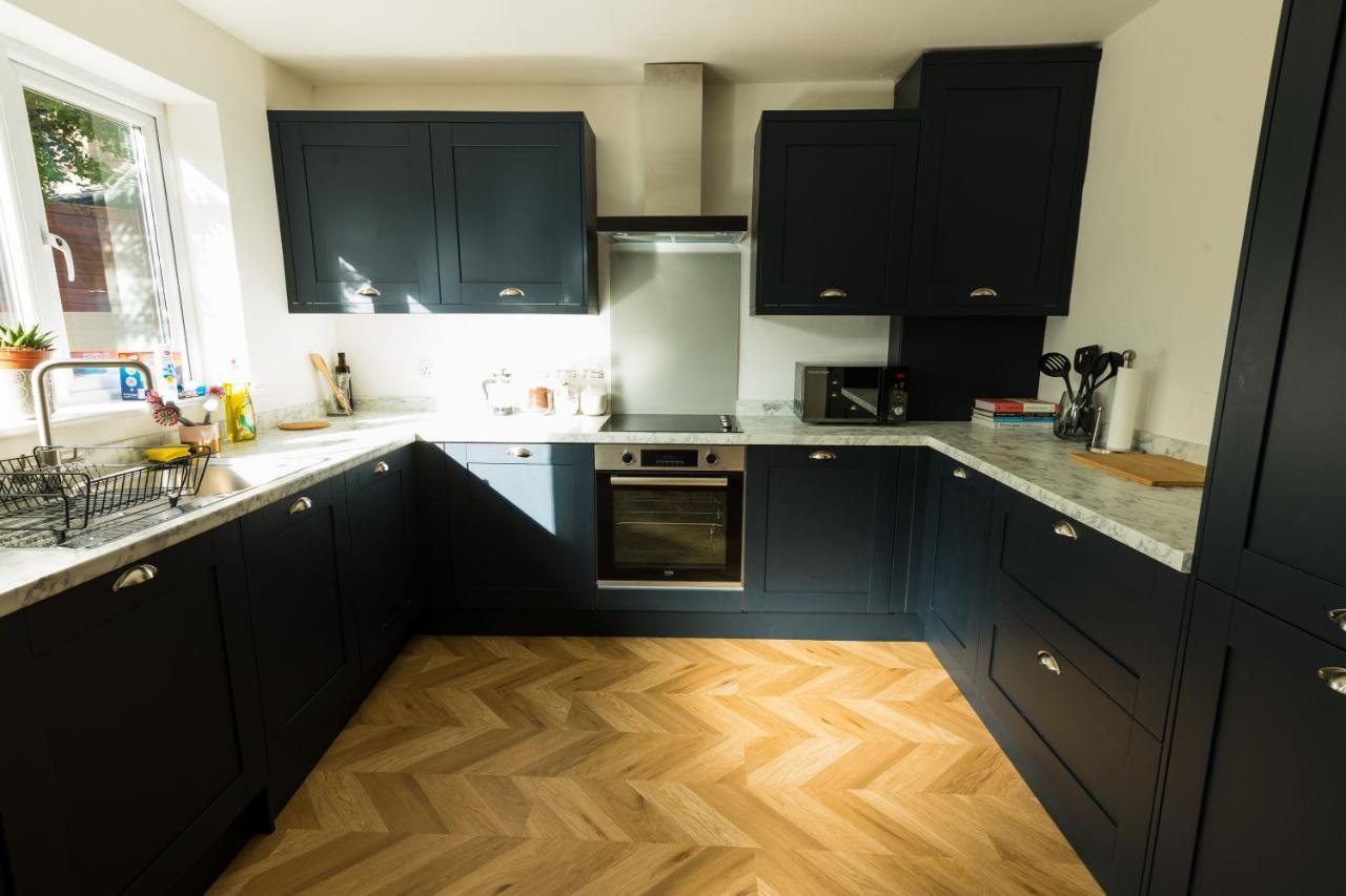 Amazing New 3 Double Bed House In Staple Hill! Appartement Bristol Buitenkant foto