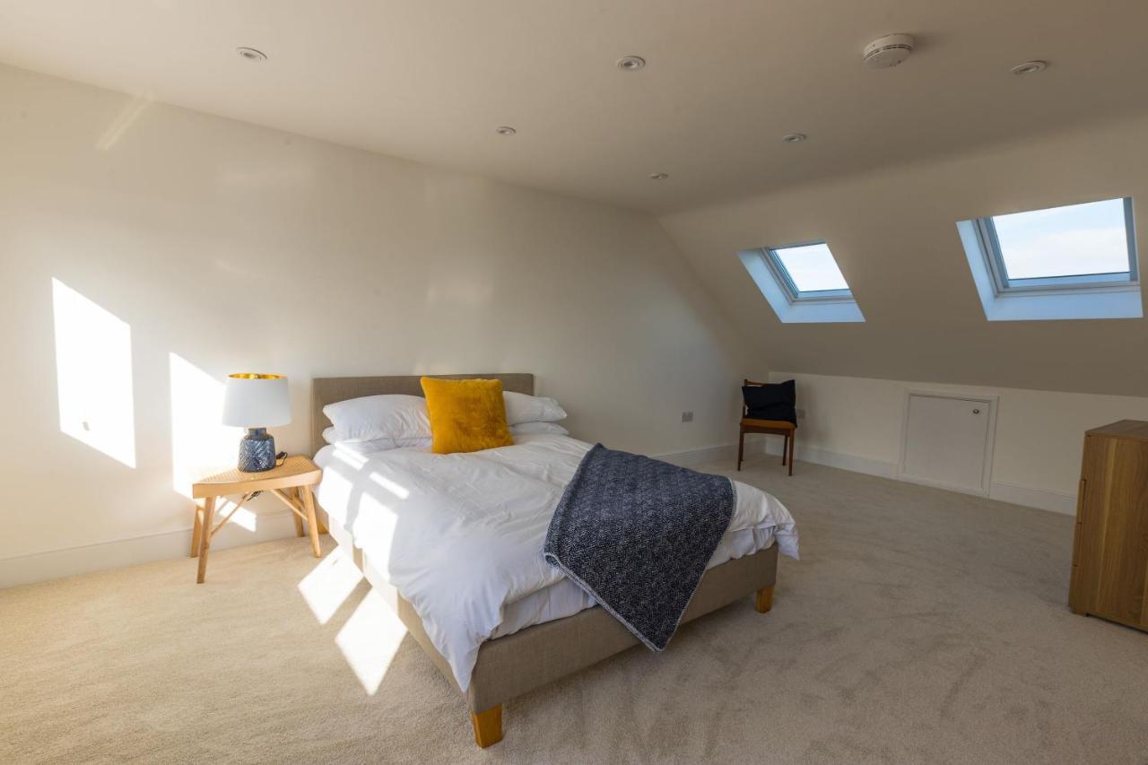 Amazing New 3 Double Bed House In Staple Hill! Appartement Bristol Buitenkant foto