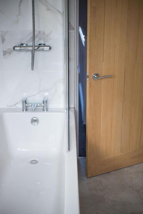 Amazing New 3 Double Bed House In Staple Hill! Appartement Bristol Buitenkant foto