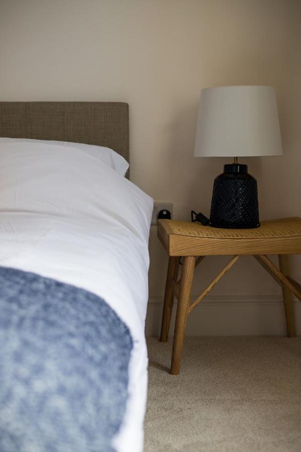 Amazing New 3 Double Bed House In Staple Hill! Appartement Bristol Buitenkant foto
